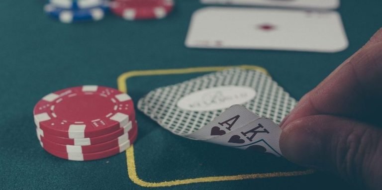 Antarmuka permainan Joker Gaming di taro togel menampilkan berbagai tema slot dan gulungan interaktif